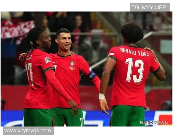 从逆境中崛起的足球明星们用奋斗书写传奇人生