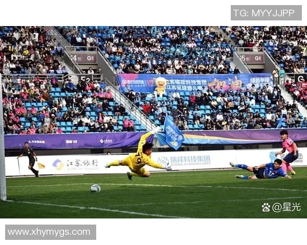 从绿茵场到时尚界足球明星华丽转身成女神的传奇故事